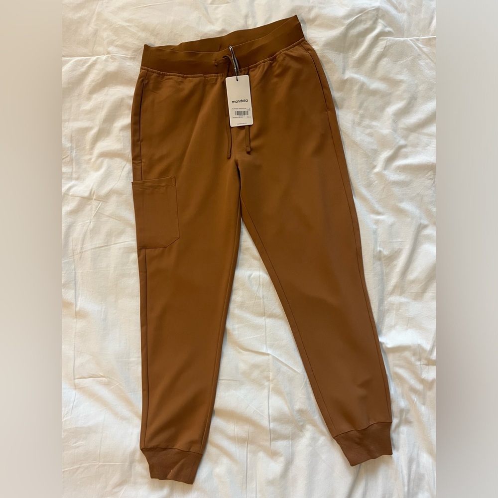 Mandala Scrubs - High Waisted Joggers - Camel - S Regular